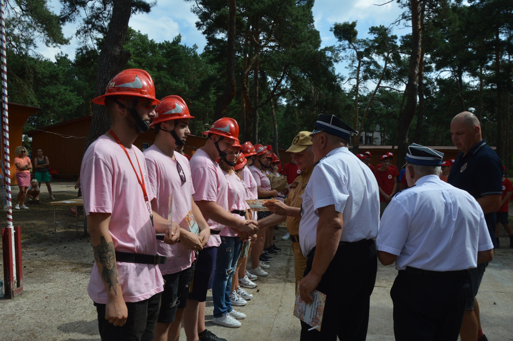 Zakończył się drugi obóz szkoleniowo-wypoczynkowy Młodzieżowych Drużyn Pożarniczych w Brennie